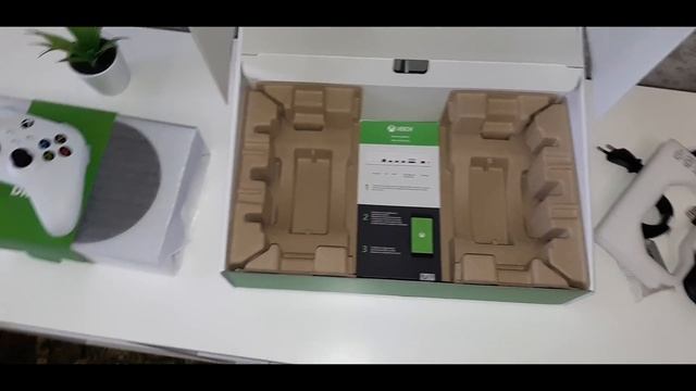 Распаковка Xbox Series S Моя первая консоль. смотреть онлайн