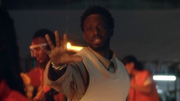 GIMS x DADJU x SLIMANE - Belle (Clip Officiel)