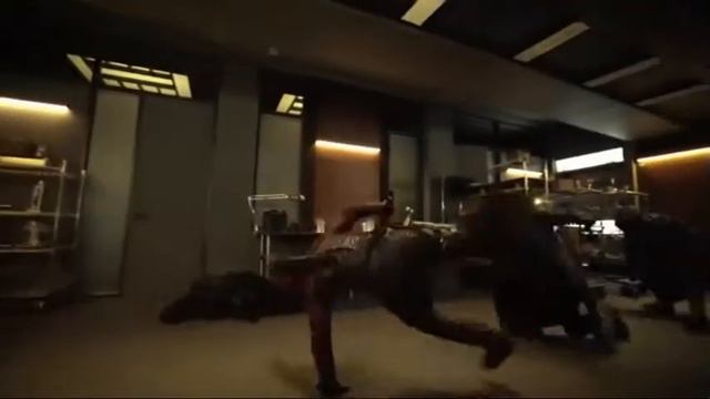 Arrow Team Car chase club action смотреть онлайн