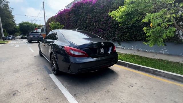 Mercedes Benz CLS 400 смотреть онлайн