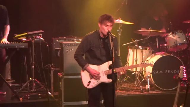 Sam Fender - Start Again live, Amsterdam смотреть онлайн