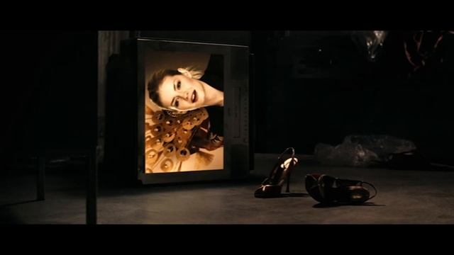 Jennifer Tries To Escape | Captivity смотреть онлайн