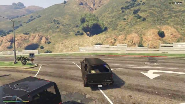 ПЫТАЮСЬ СДЕЛАТЬ КРАСИВЫЙ КАДР НА МОТОЦИКЛЕ (прохождение Grand Theft Auto V) смотреть онлайн