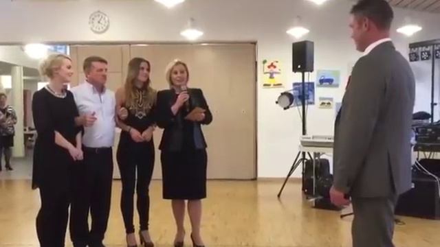 Немцы танцуют под казахскую песню смотреть онлайн