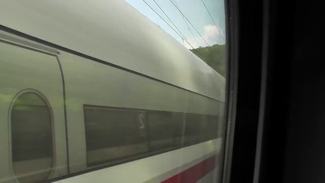 Die Fahrt mit dem ICE 1 von München nach Stuttgart смотреть онлайн