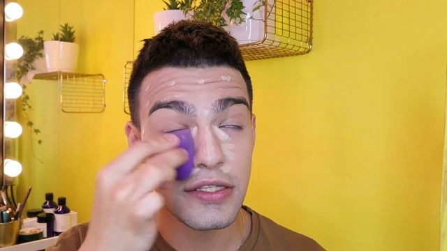 БЕСПАЛЕВНЫЙ МУЖСКОЙ МАКИЯЖ ? КАК НАКРАСИТЬ ПАРНЯ? смотреть онлайн