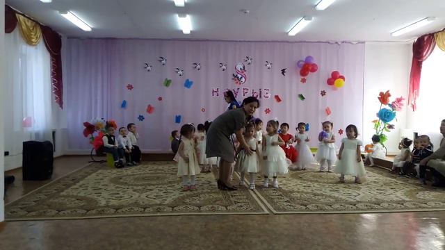 детсад 8 марта 2022 года Вика смотреть онлайн