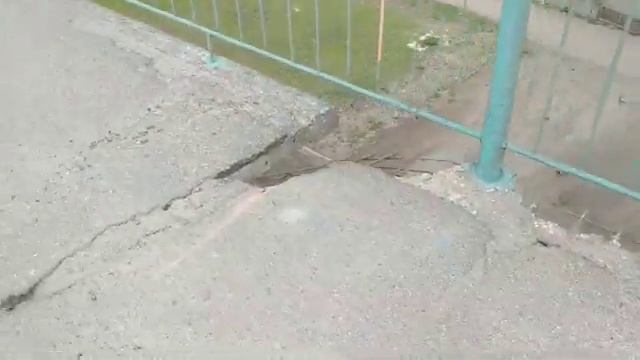 Мост на Новый Мелитополь находится в жутком состоянии смотреть онлайн