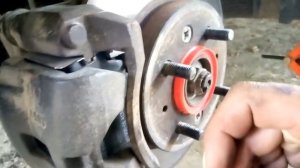 Стучат супорта Киа Рио