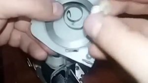 Как натянуть Авто Ремень Безопасности (Вылет Пружины) Toyota Matrix