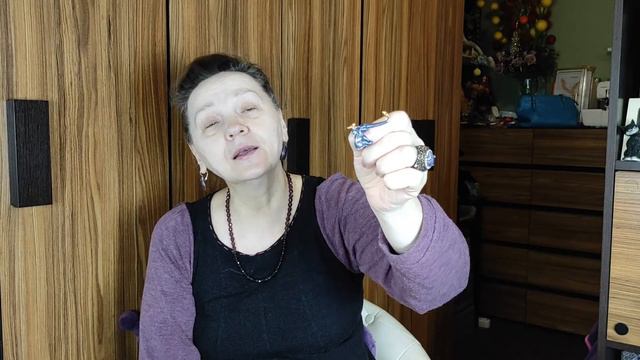 Броши / Пятая серия / Отряд личных брошек / Обзор моей домашней коллекции / Это одна из 10 серий смотреть онлайн