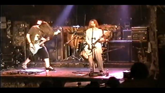Aberdeen Lizards "Toxic Circus" Live at CBGB 1999 opening act for Verbena смотреть онлайн