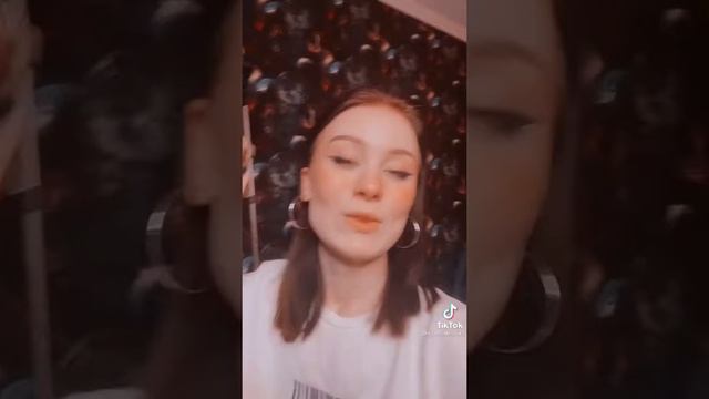Истории от Даши Дошик?? смотреть онлайн
