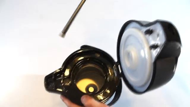 Термос c помпой Арктика 501 серии 2,5 литра (видео обзор) смотреть онлайн