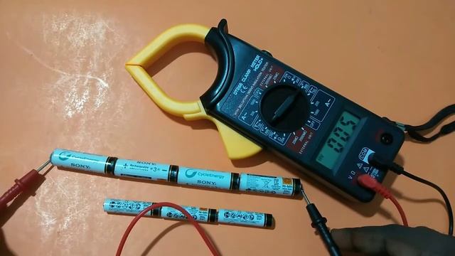 DT266 Clamp Meter How To Measure DC Voltage | Multimeter
