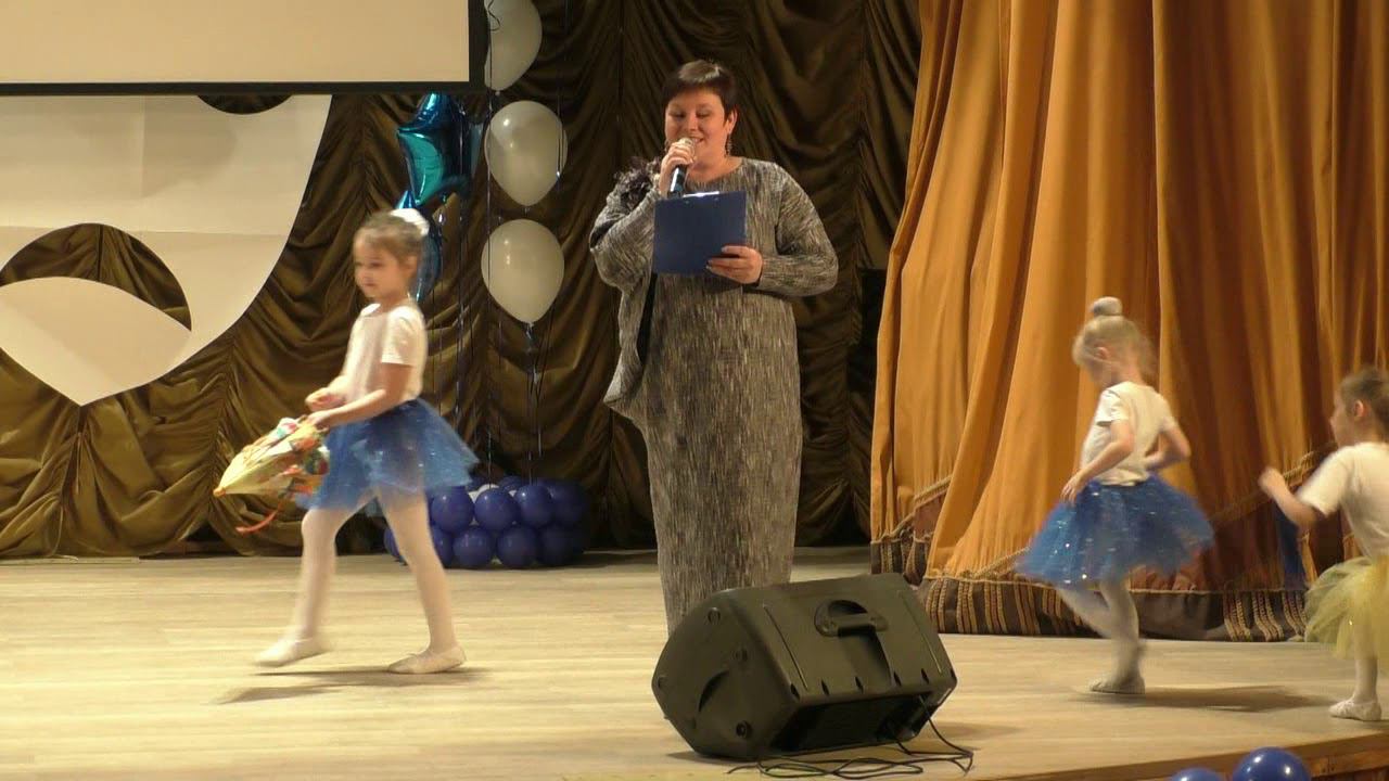 Кемерово. ЦДШИ. Отчетный концерт кл. эстр. вокала и хореографии "От улыбки станет всем светлей!" смотреть онлайн