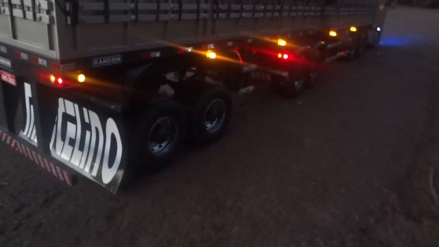 Miniatura Volvo FH Bitrem 1/14