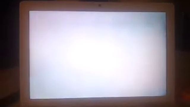 Macbook white screen , how to fix it ? смотреть онлайн