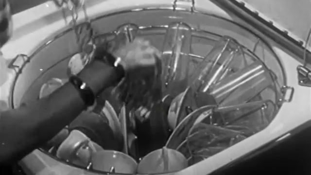 Last Word In Automatic Dishwashing (1950) смотреть онлайн