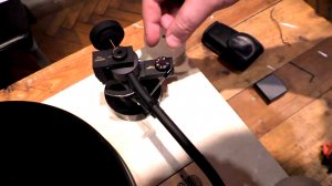 Точная настройка антискейтинга тонарма.