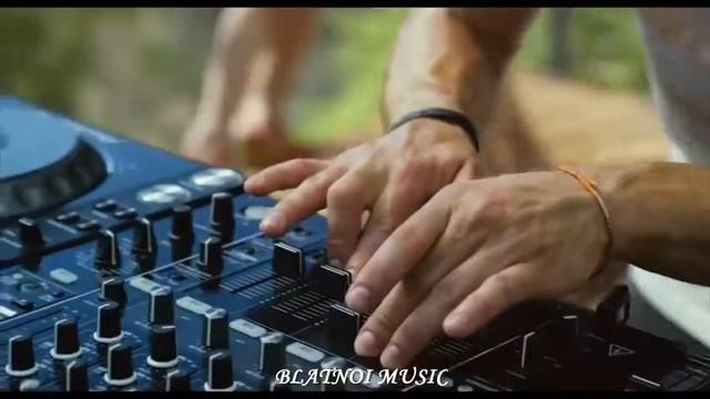 Video music Девушка Ламбада смотреть онлайн