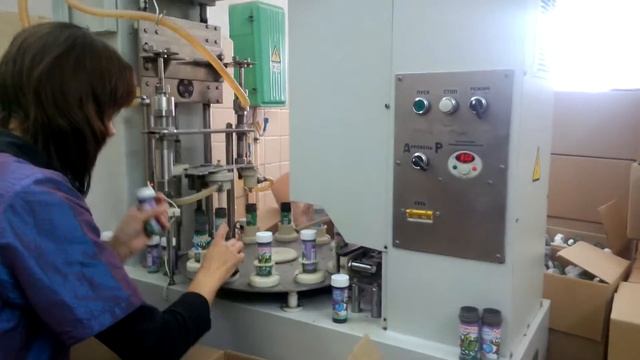 Розлив мыльных пузырей на моноблоке розлива и укупорки "Мастер" МЗ-400ЕД смотреть онлайн