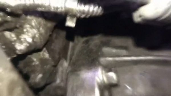 Kia picanto | engine number location | Gas |