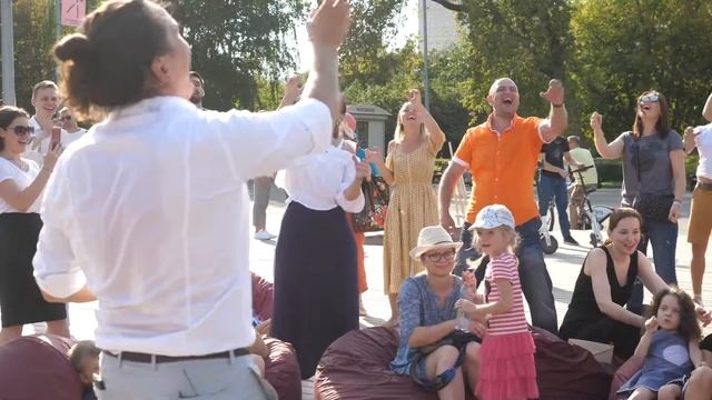 Доктор смех на площадке БФ Константина Хабенского "Терапия счастья для всех" 2018 год смотреть онлайн