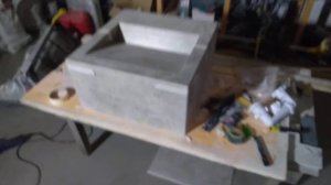 Раковина из керамогранита