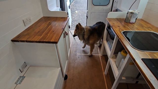 Floor Fitted & Random Bits Completed | Peugeot Boxer /Relay/Ducato - Camper Van Conversion | EP20