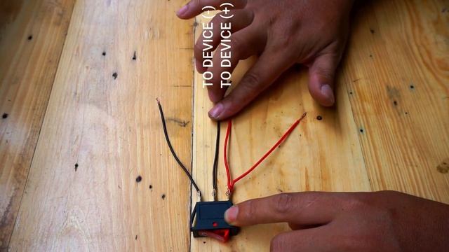 How to Wire Illuminated 3 Prong DC 12 Volt Rocker Switch смотреть онлайн