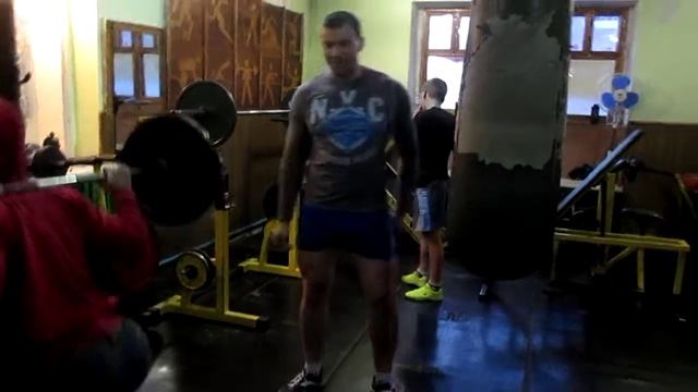 Атлет ТБ (Atlet TV synchronous squat ) сінхронний присід - умовиводи про суто жіночі вправи смотреть онлайн