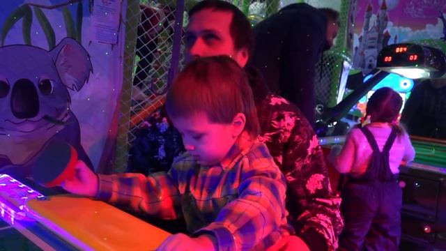 "Play Land" Детский развлекательный центр Степногорск смотреть онлайн