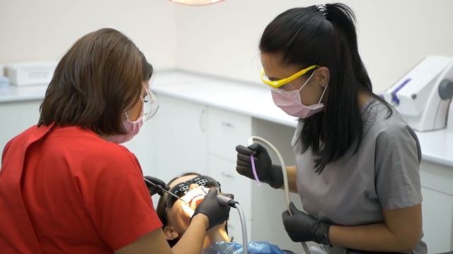 В Невинномысске открылась стоматологическая клиника IQ смотреть онлайн