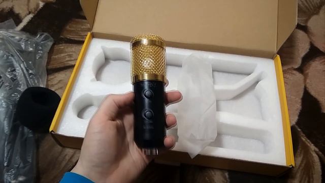 Розпаковка і тестування мікрофона Music D. J. M-800U microphone 2020 року смотреть онлайн