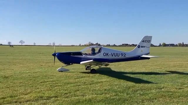 SKYLEADER 400 - ultralight aircraft - pilot training ULL at BLUE SKY AVIATION flight school смотреть онлайн