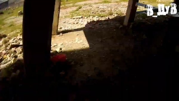 ножом по сердцу