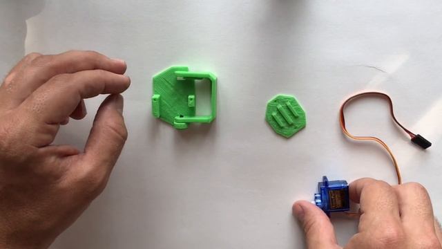 MICRO SERVO TO ROBOT SERVO - SIMPLE AND STACKABLE смотреть онлайн