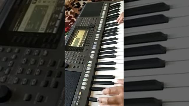 Назгулум. Алтынбек./YAMAHA PSR 770. (Ковер). смотреть онлайн