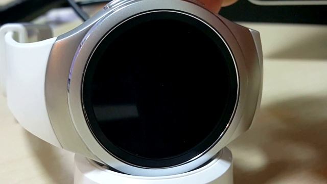 Samsung Gear S2 - Ładny i szybki interfejs - Smooth and beautiful interface смотреть онлайн