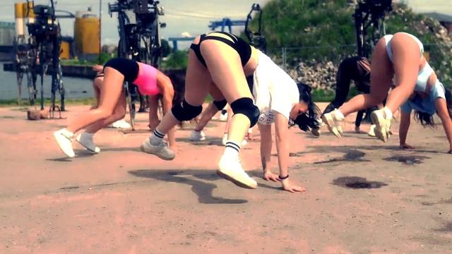 TWERK - City Girls ft. Cardi B | So Fly Twerkers Choreo смотреть онлайн