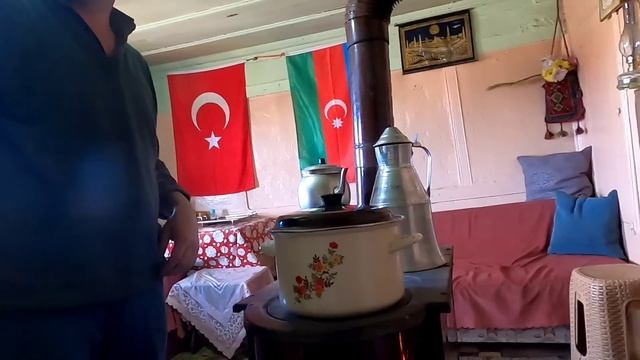 ESKİDEN KÖYLERDE KARA OCAKTA PİŞEN PANCARLI BAKLA NENELERİMİZİN YEMEĞİ KÖYDE YAŞAM смотреть онлайн