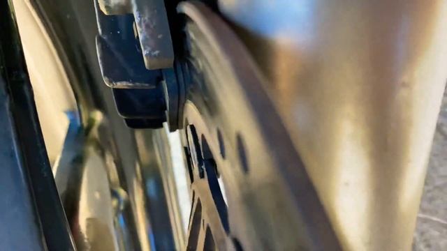 Honda VFR 750 F Cold Start (холодный запуск) из Европы ? смотреть онлайн