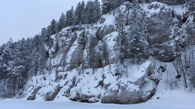 Золотой камень на реке Пижма