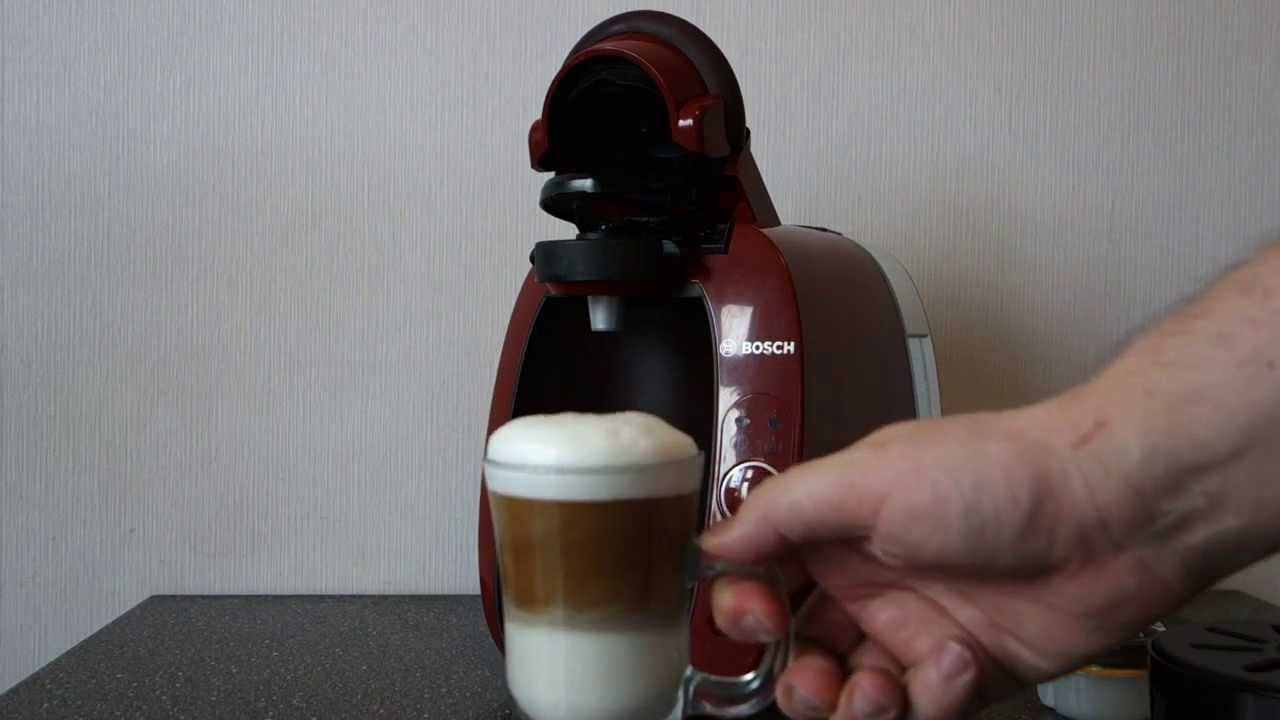 Tassimo готовит карамельный макиато смотреть онлайн