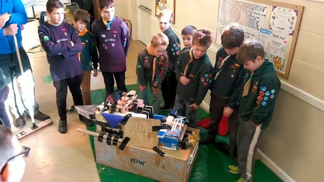 Scrapheap Challenge - Timber Pack's Hovercraft смотреть онлайн