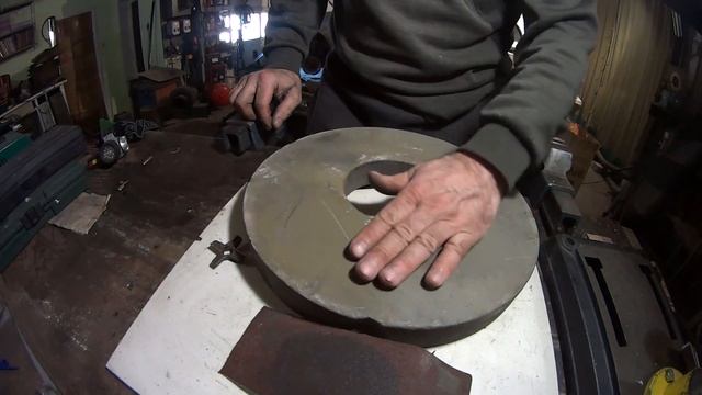 Как заточить нож и решётку для мясорубки! How to sharpen knives grinder. смотреть онлайн