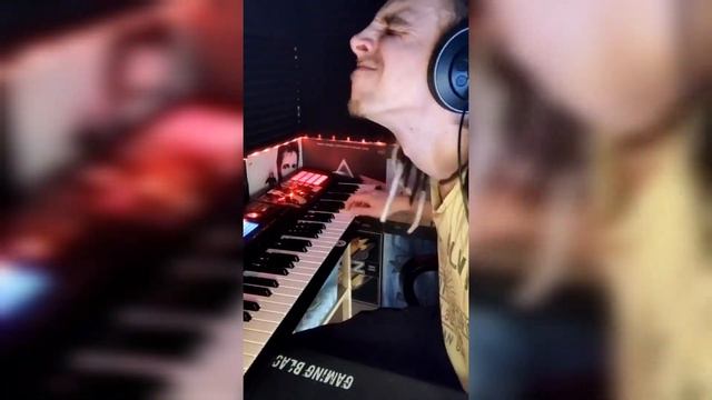 Не твоё смотреть онлайн
