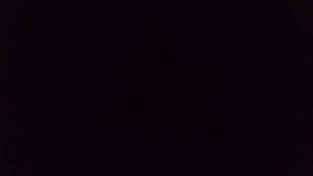 Обыск НКО, представитель ломится в дверь его не пускают смотреть онлайн