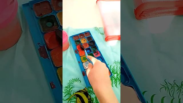 всем привет народ и с вами сегодня мы будем рисовать зубной щёткой смотреть онлайн